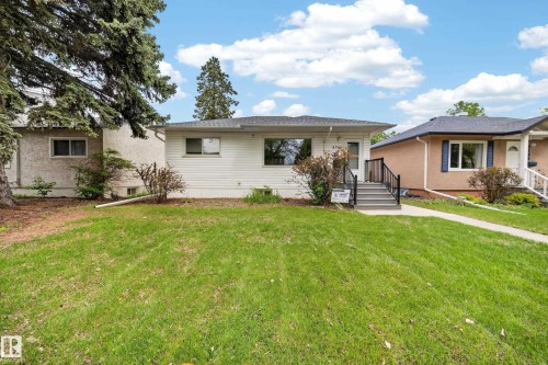 8706 83 Avenue, Edmonton, AB 
