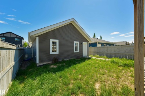 5125 Corvette Street, Edmonton, AB 