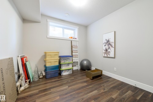 5125 Corvette Street, Edmonton, AB 