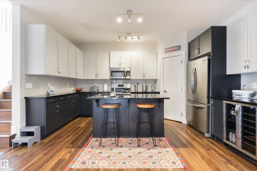 5125 Corvette Street, Edmonton, AB 