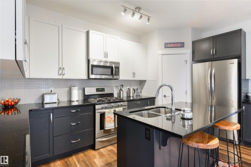 5125 Corvette Street, Edmonton, AB 