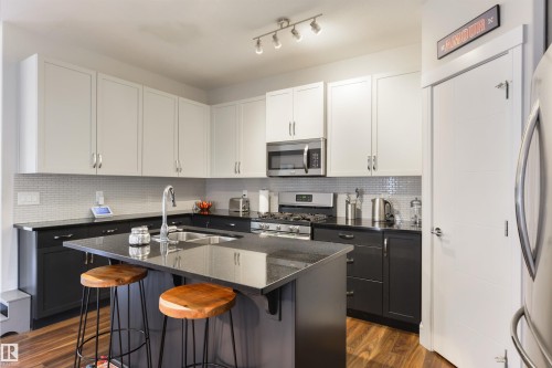 5125 Corvette Street, Edmonton, AB 