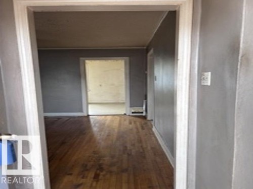 12242 91 Street, Edmonton, AB - Indoor Photo Showing Other Room