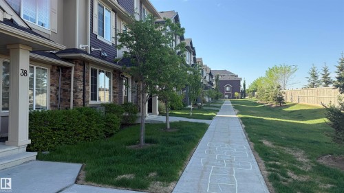 38 20 Augustine Crescent, Sherwood Park, AB 