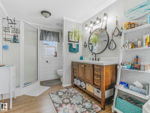 1122 Aspen Dr W, Leduc, AB 