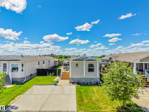 1122 Aspen Dr W, Leduc, AB 