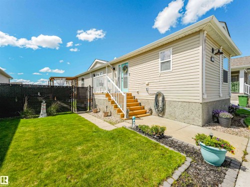 1122 Aspen Dr W, Leduc, AB 