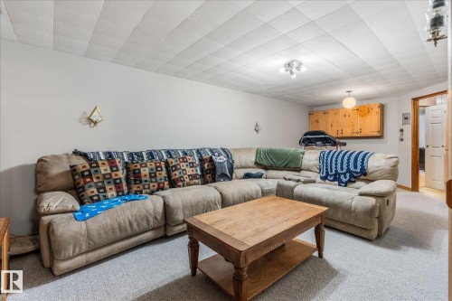 13 Oatway Drive, Stony Plain, AB 