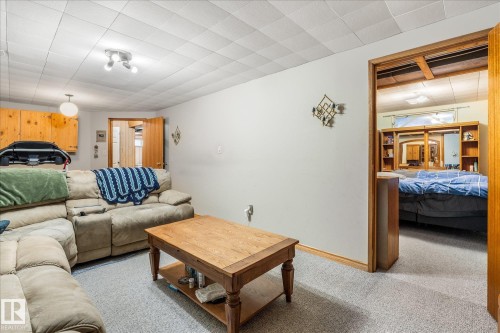 13 Oatway Drive, Stony Plain, AB 