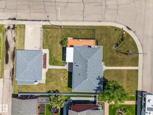 13 Oatway Drive, Stony Plain, AB 