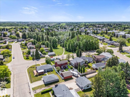 13 Oatway Drive, Stony Plain, AB 