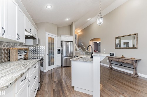 9410 104 Avenue, Morinville, AB 