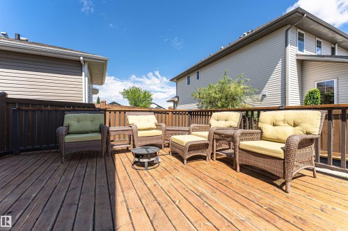 9410 104 Avenue, Morinville, AB 