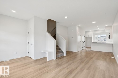 8124 228 Street, Edmonton, AB 