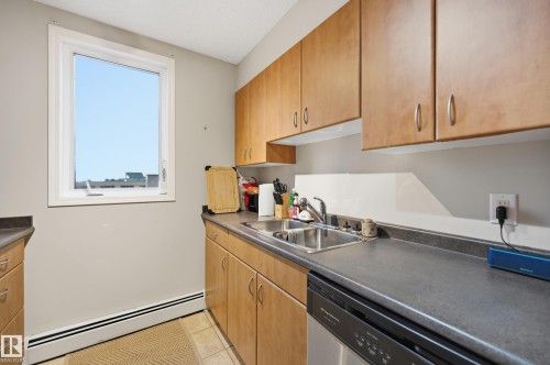 402 10303 105 Street, Edmonton, AB 