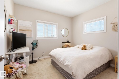 1 16537 130A Street, Edmonton, AB - Indoor Photo Showing Bedroom