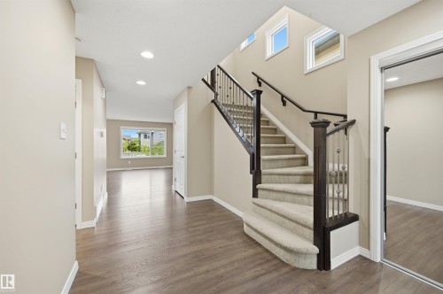 3528 Claxton Crescent, Edmonton, AB 