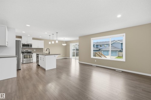3528 Claxton Crescent, Edmonton, AB 