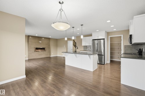 3528 Claxton Crescent, Edmonton, AB 