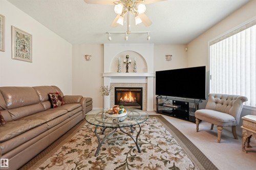 514 Butterworth Way, Edmonton, AB 