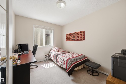 514 Butterworth Way, Edmonton, AB 