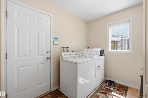 514 Butterworth Way, Edmonton, AB 