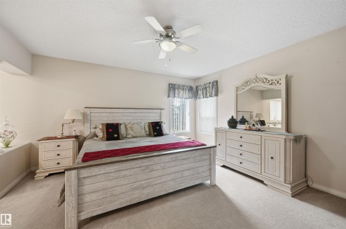 514 Butterworth Way, Edmonton, AB 