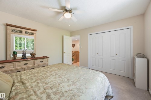 514 Butterworth Way, Edmonton, AB 