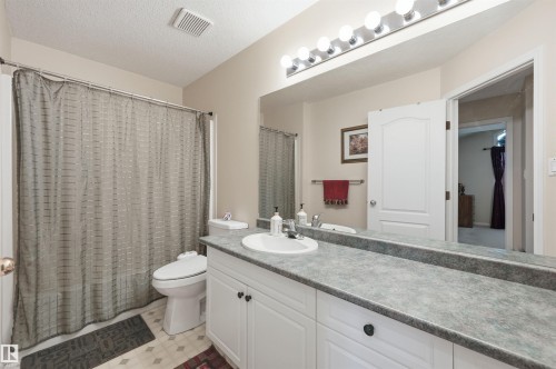 514 Butterworth Way, Edmonton, AB 