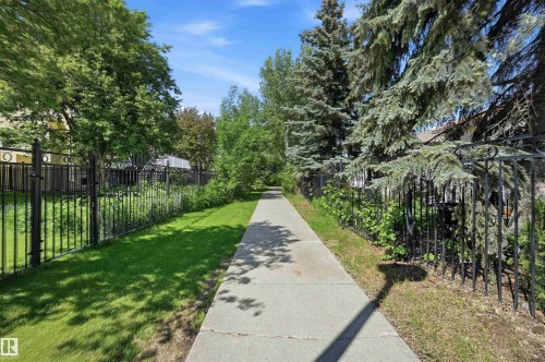 514 Butterworth Way, Edmonton, AB 