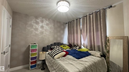 8826 24 Avenue, Edmonton, AB 