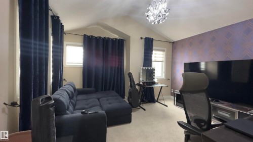 8826 24 Avenue, Edmonton, AB 