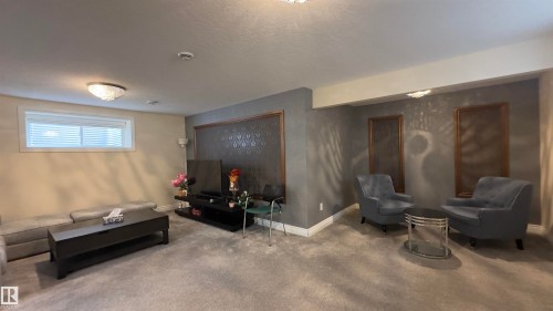 8826 24 Avenue, Edmonton, AB 