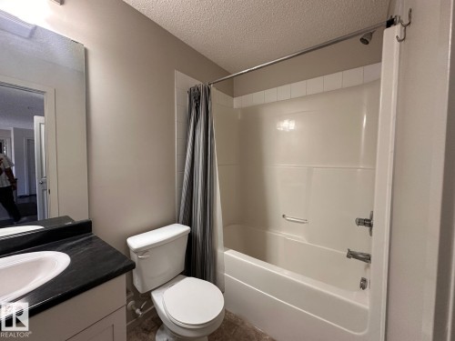 5515 7 Avenue, Edmonton, AB 