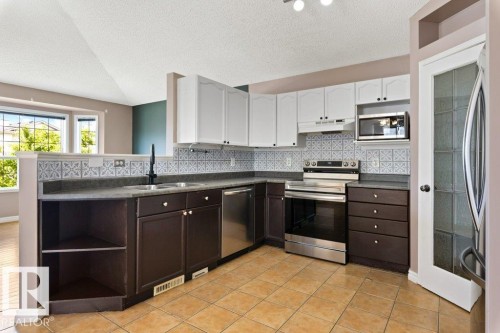 11617 167B Avenue, Edmonton, AB 