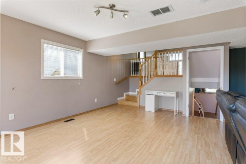 11617 167B Avenue, Edmonton, AB 
