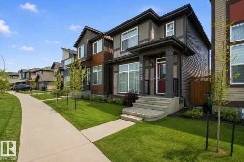 9323 226 Street, Edmonton, AB 