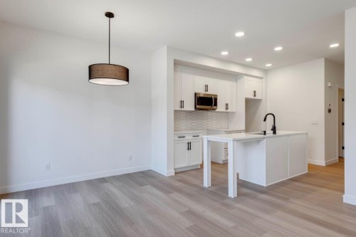 9 710 Mattson Drive, Edmonton, AB 