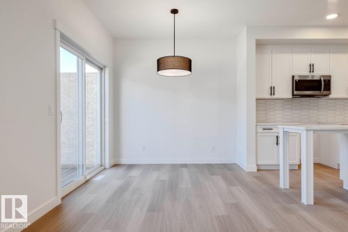 9 710 Mattson Drive, Edmonton, AB 