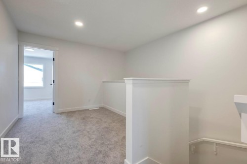 9 710 Mattson Drive, Edmonton, AB 