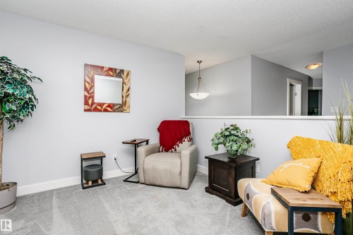 3713 11 Street, Edmonton, AB 