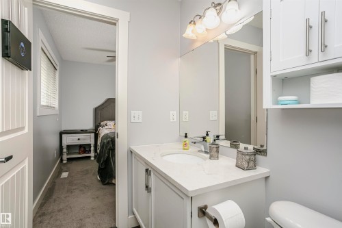 3713 11 Street, Edmonton, AB 
