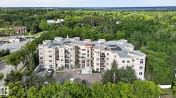 208 5 Gate Avenue St. Albert, AB T8N 0N3