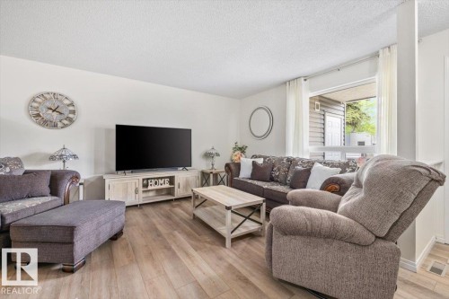42 3111 142 Avenue, Edmonton, AB 