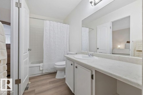 42 3111 142 Avenue, Edmonton, AB 