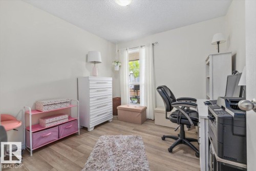 42 3111 142 Avenue, Edmonton, AB 