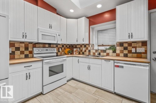 10452 18 Avenue, Edmonton, AB 