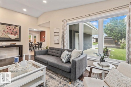 10452 18 Avenue, Edmonton, AB 