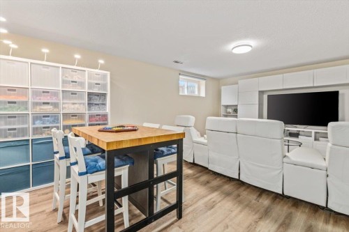 10452 18 Avenue, Edmonton, AB 