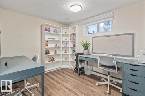 10452 18 Avenue, Edmonton, AB 